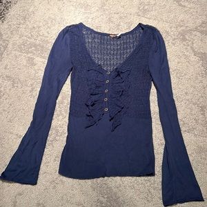 Free People dark blue sweater - size medium - beautiful “lace” knit on the top